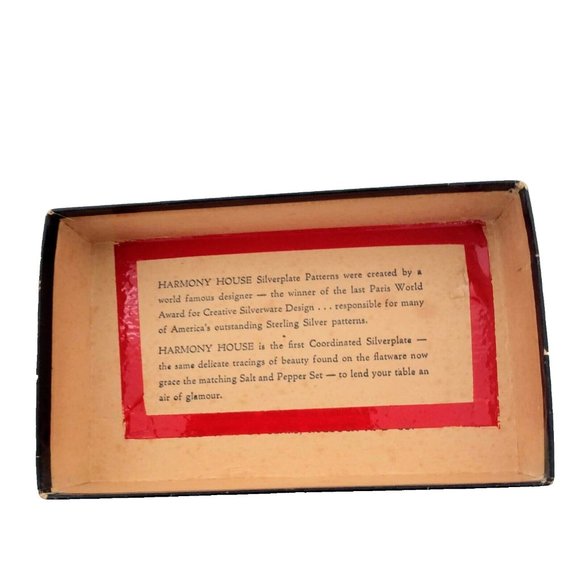 Vintage Harmony House Salt/Pepper Shakers Quadruple Silverplate - Picture 4 of 7